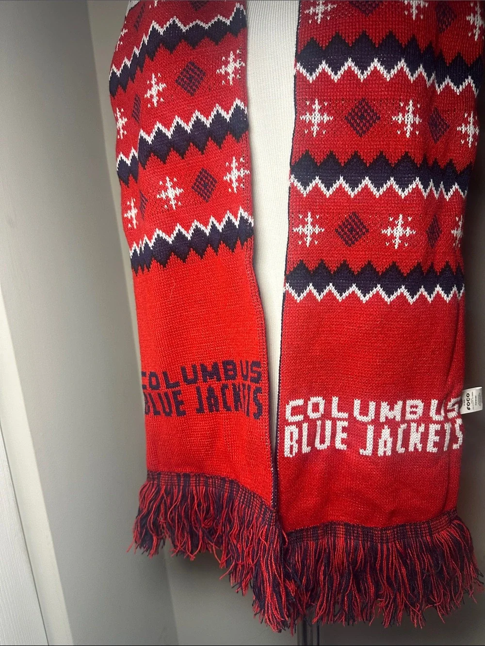 Columbus Blue Jackets Red & Navy Knit reversible Scarf